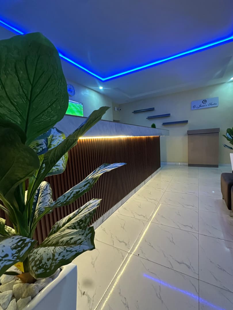 O-Jane's Suites reception lobby